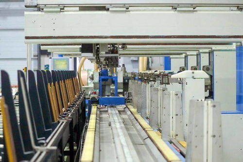 探秘上海無(wú)人工廠 數(shù)字新基建如何實(shí)現(xiàn)制造效率提升30%